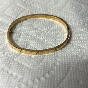 Love Screw bracelet, 18K Gold Plated.